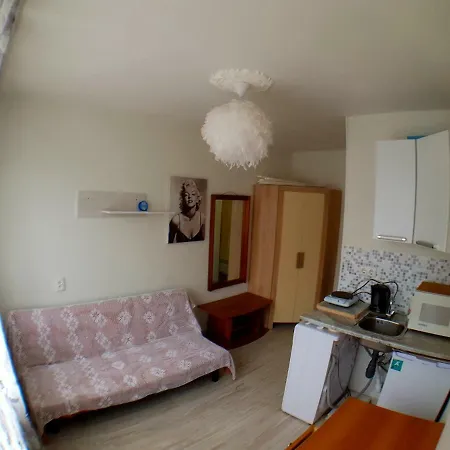 Small Comfortable Kopli Sole Apartamento